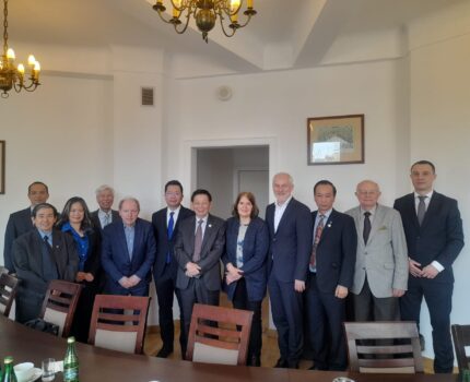 Delegacja Towarzystwa Przyjaźni Wietnamsko-Polskiej.